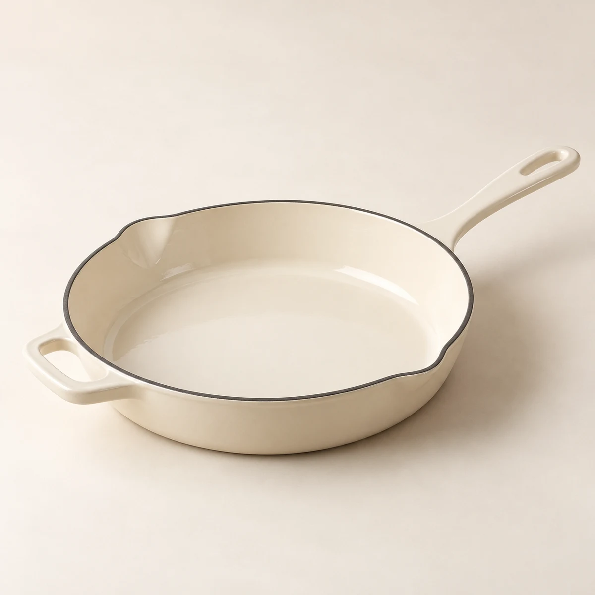 Cottage Enamel Skillet, Cream, 26 cm